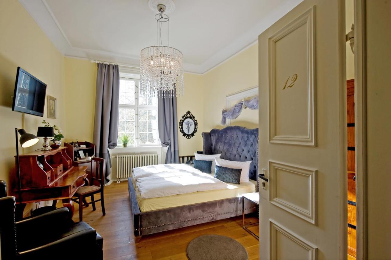 Schlosshotelgedern المظهر الخارجي الصورة