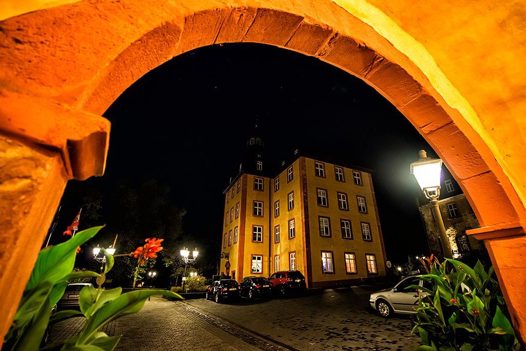 Schlosshotelgedern المظهر الخارجي الصورة